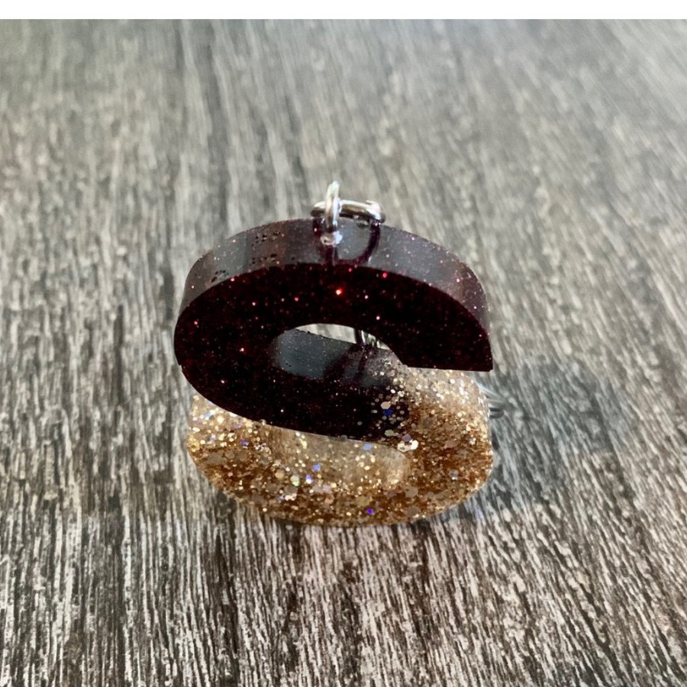 “S” Keychain - Picture 2 of 2